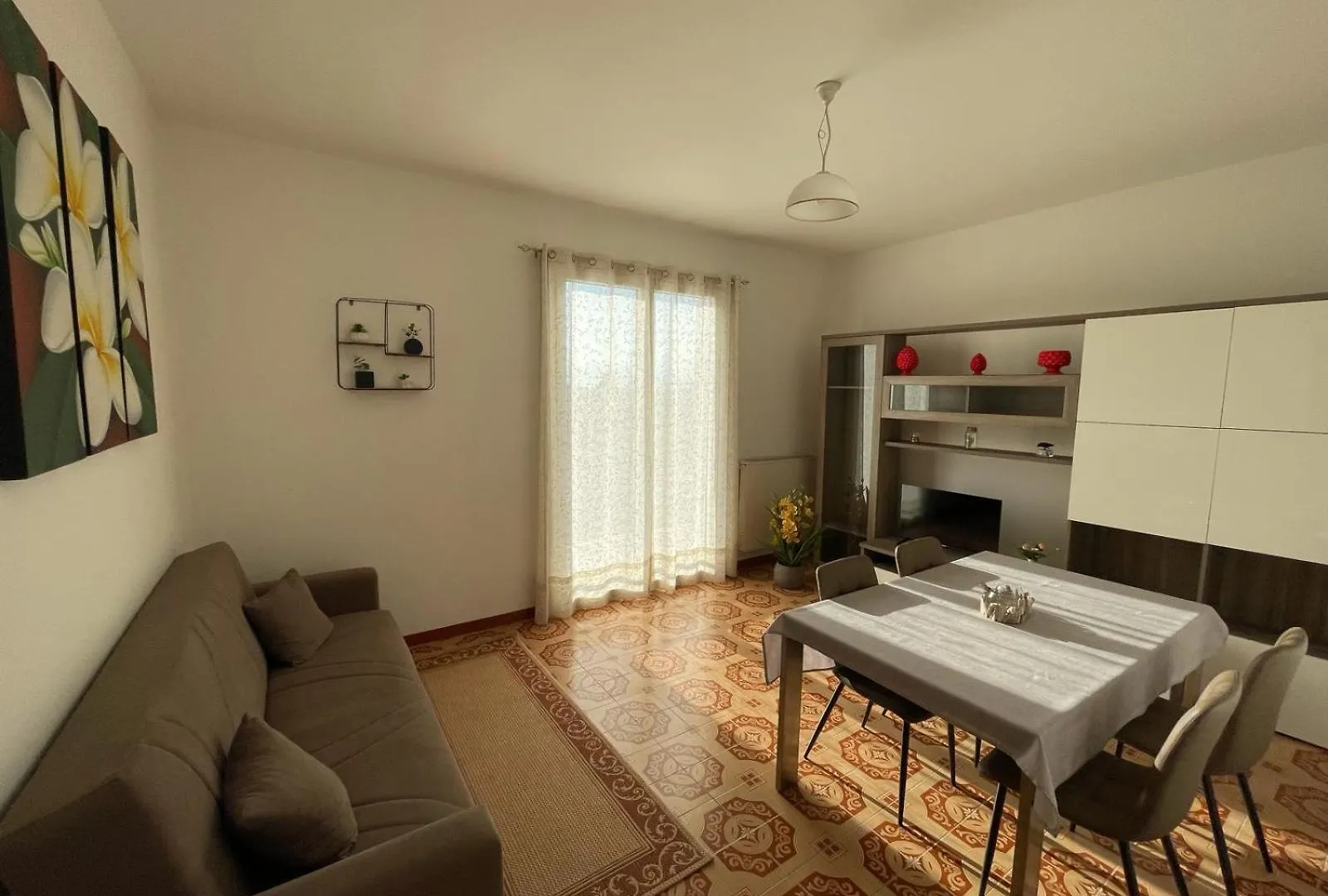 Water Lily Apartment Bardello 0*,  Italia